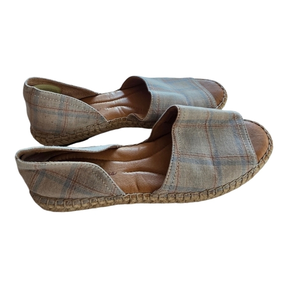 Born Seak Espadrilles Slip On Sz 8M Women Taupe Beige Fabric D'orsay Shoes - Picture 2 of 14